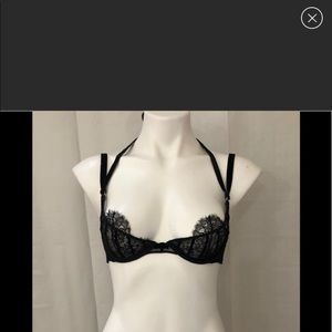 Victoria’s Secret 34B Black Designer Bra
